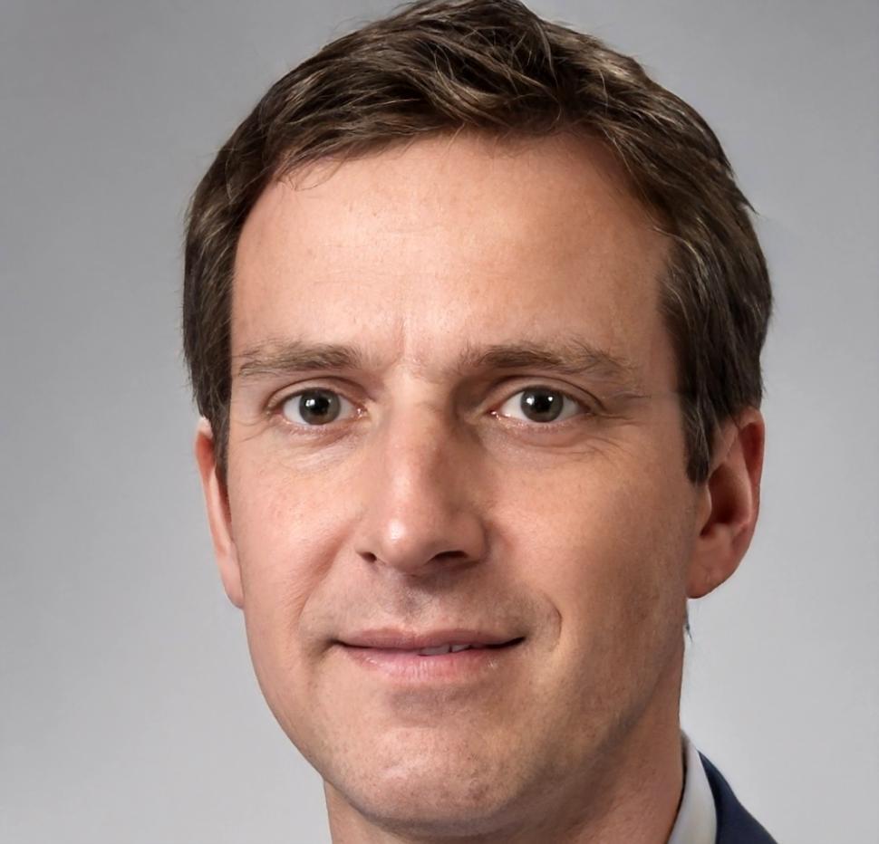 Declan O'Sullivan, family finance educator