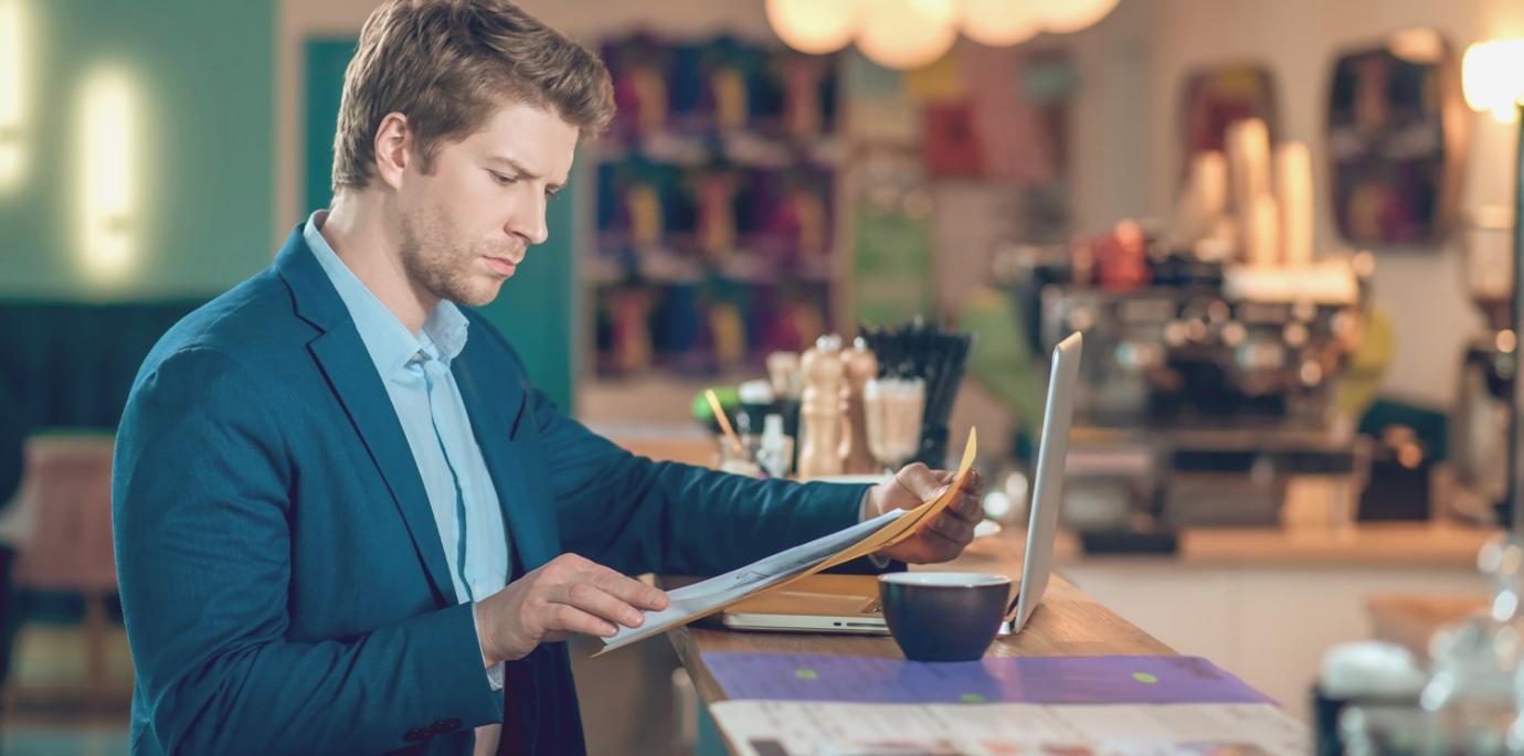 Educational workshop environment with engaged participants